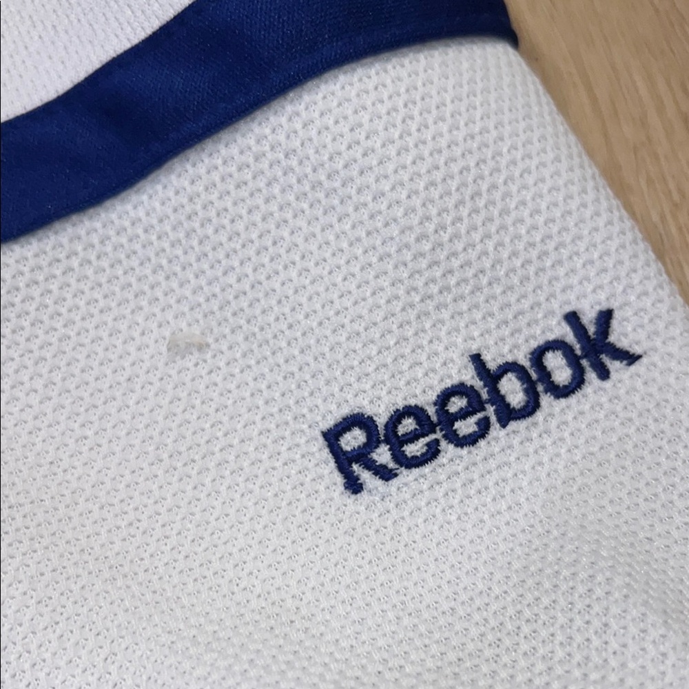 Reebok Kids Toronto Maple Leafs Hockey Jersey - Picture 8 of 12